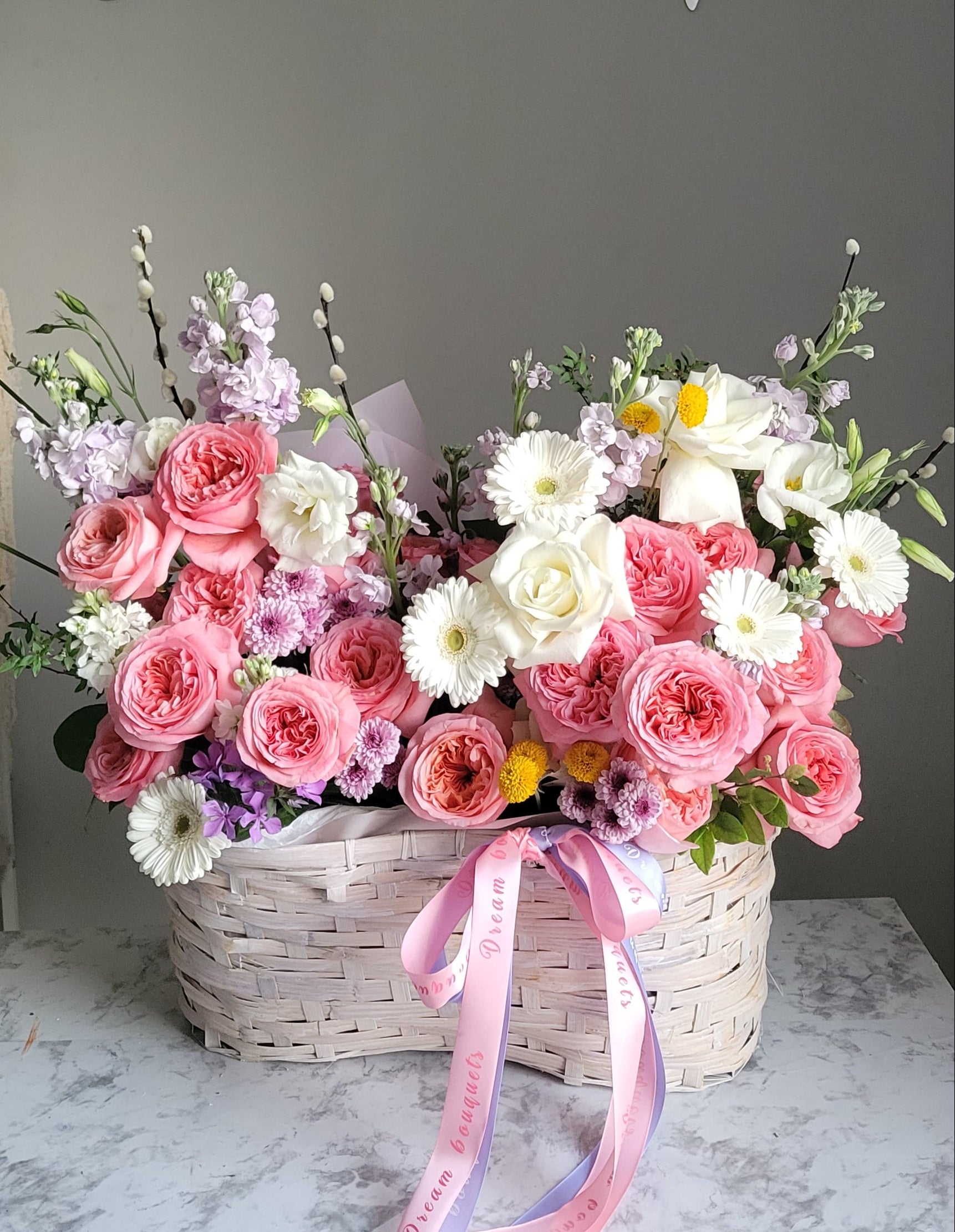 Garden Basket - Premium Garden Roses, Stock, Daisies , Seasonal Blooms